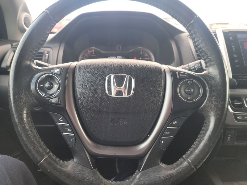 Honda Pilot Vehicle Full-screen Gallery Image 14