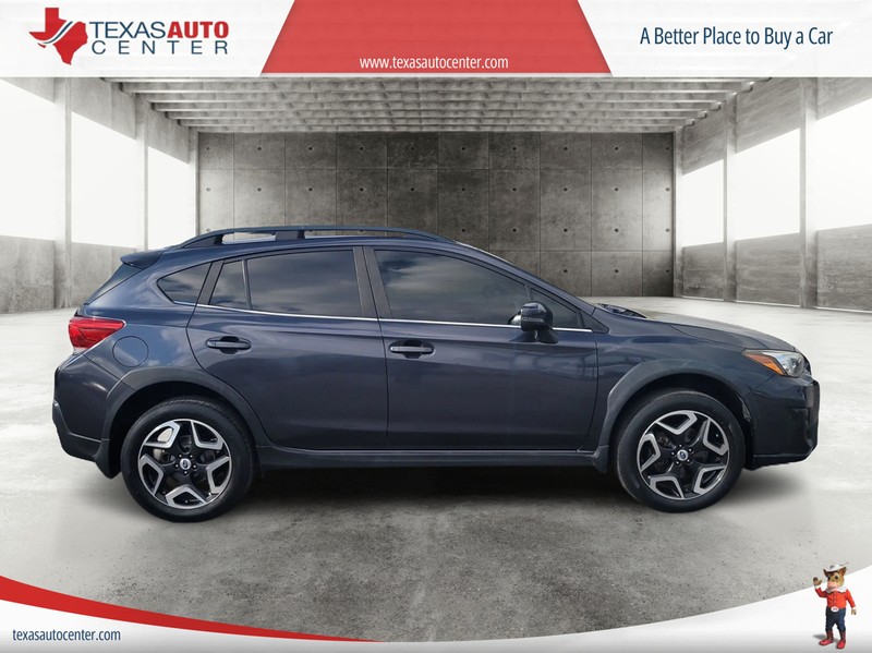 Subaru Crosstrek Vehicle Full-screen Gallery Image 4