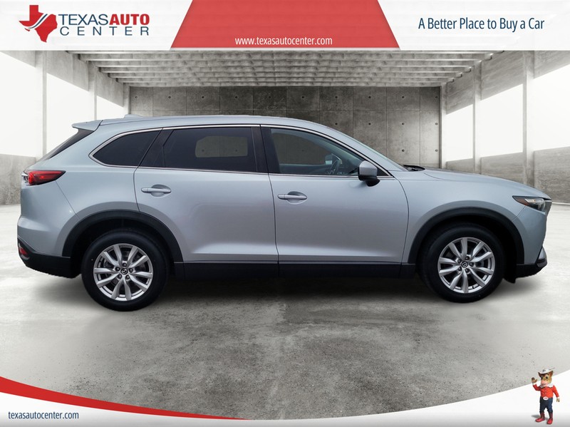 Mazda CX-9 Vehicle Full-screen Gallery Image 4