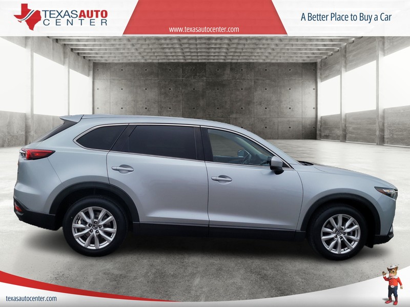 Mazda CX-9 Vehicle Full-screen Gallery Image 7