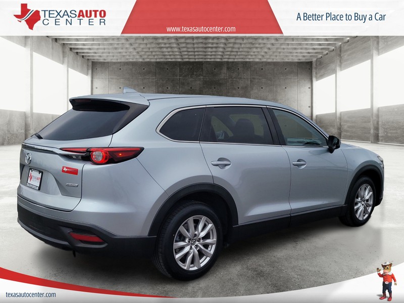 Mazda CX-9 Vehicle Full-screen Gallery Image 8