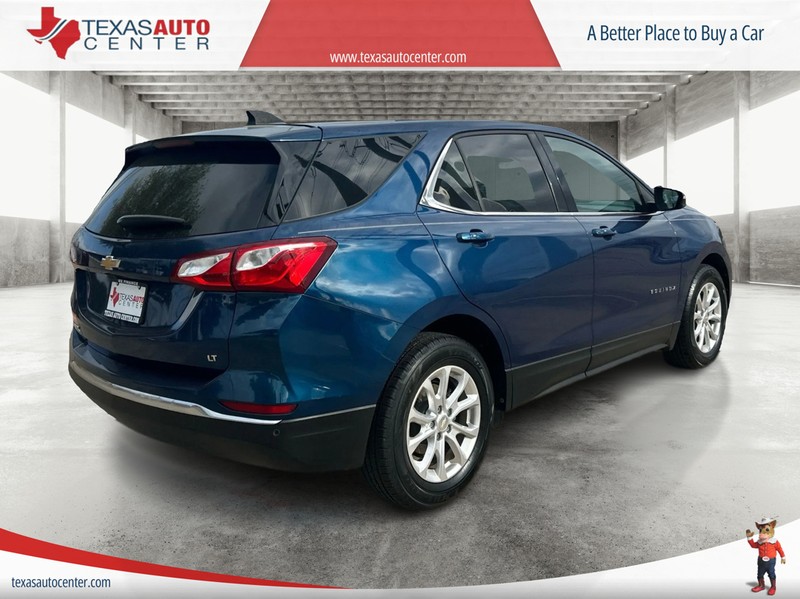 Chevrolet Equinox Vehicle Full-screen Gallery Image 7