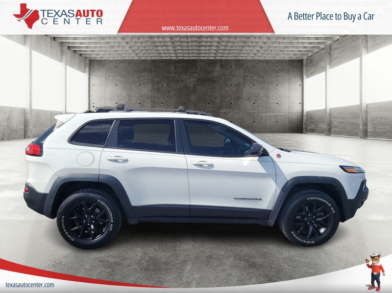 Jeep Cherokee Vehicle Full-screen Gallery Image 5