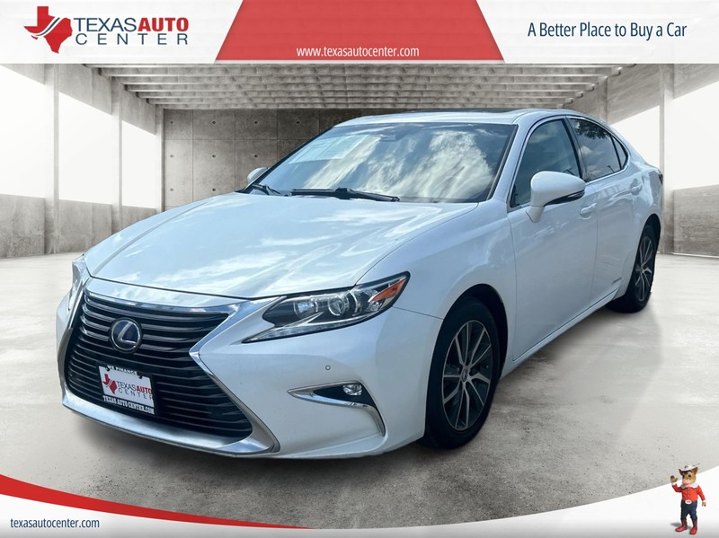 Lexus ES 300h Vehicle Full-screen Gallery Image 2