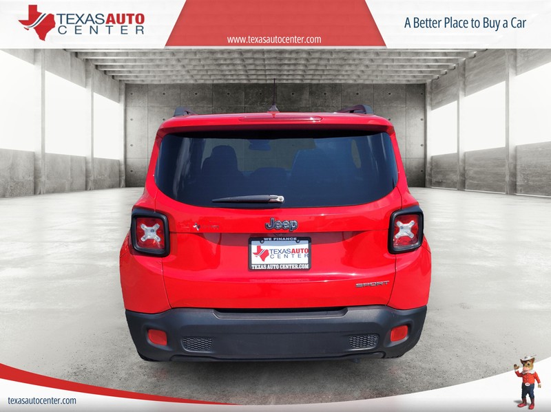 Jeep Renegade Vehicle Full-screen Gallery Image 6