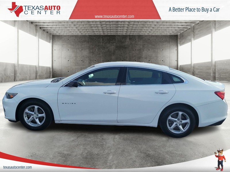 Chevrolet Malibu Vehicle Full-screen Gallery Image 5