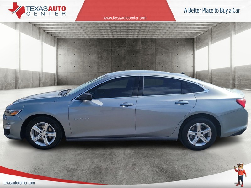 Chevrolet Malibu Vehicle Full-screen Gallery Image 5