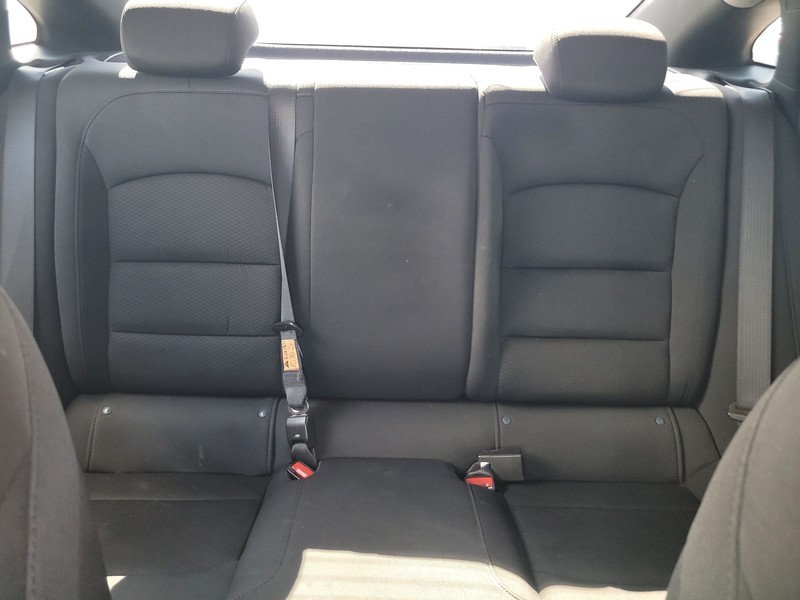 Chevrolet Malibu Vehicle Full-screen Gallery Image 12