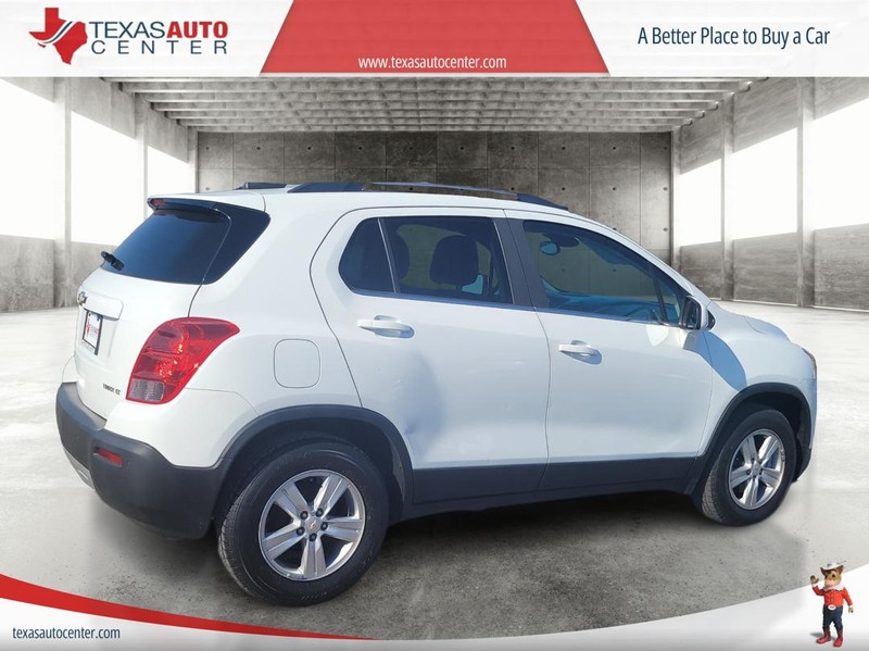 Chevrolet Trax Vehicle Full-screen Gallery Image 5