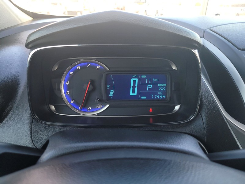 Chevrolet Trax Vehicle Full-screen Gallery Image 12