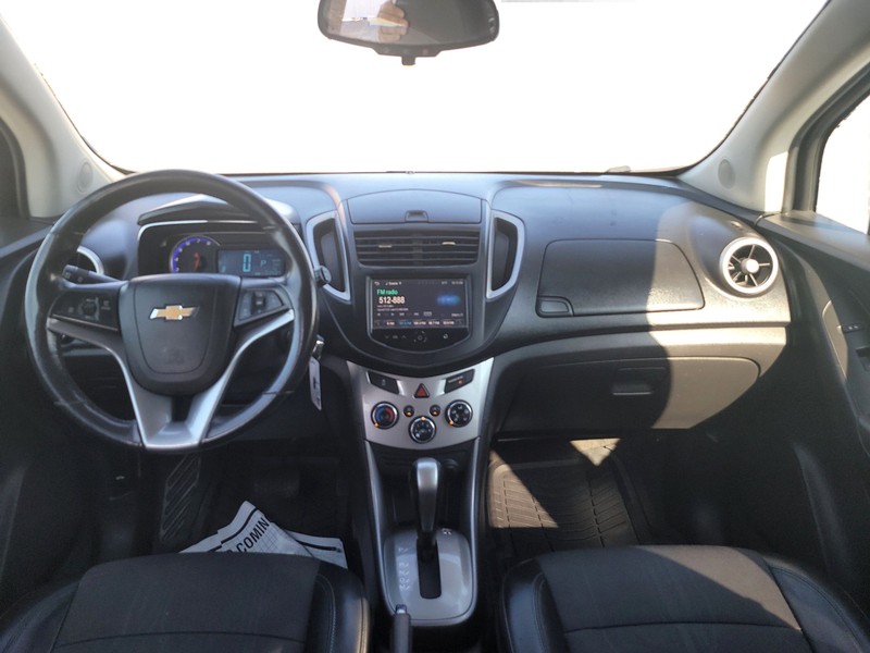 Chevrolet Trax Vehicle Full-screen Gallery Image 15
