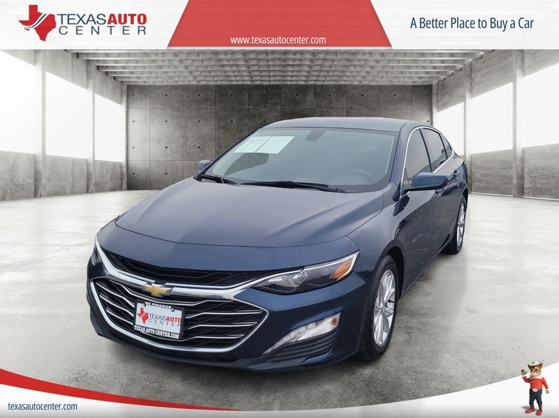 Chevrolet Malibu Vehicle Full-screen Gallery Image 2