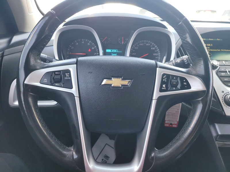 Chevrolet Equinox Vehicle Full-screen Gallery Image 14