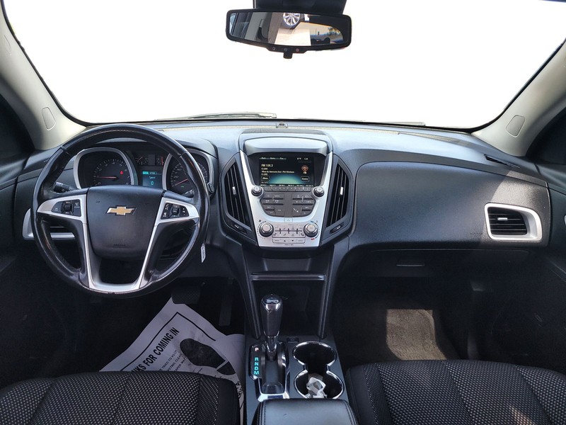Chevrolet Equinox Vehicle Full-screen Gallery Image 16