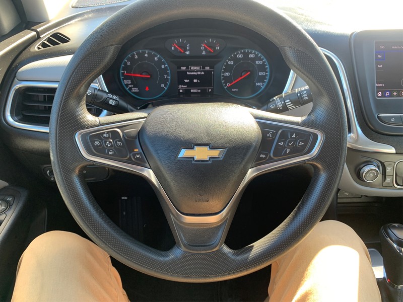Chevrolet Equinox Vehicle Full-screen Gallery Image 13