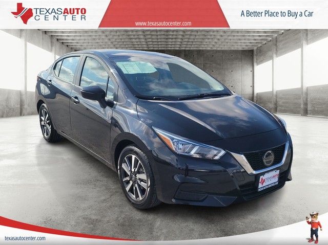 more details - nissan versa