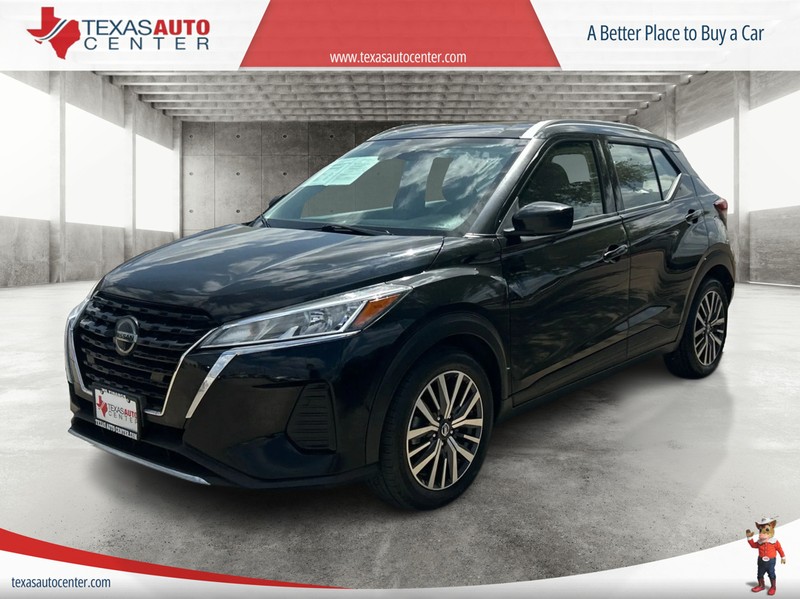 Nissan Kicks Vehicle Full-screen Gallery Image 2