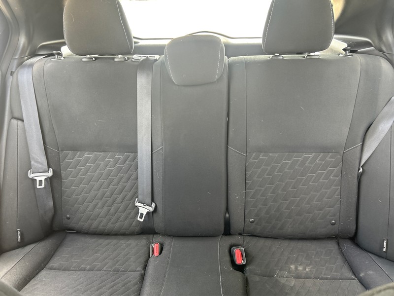 Nissan Kicks Vehicle Full-screen Gallery Image 13