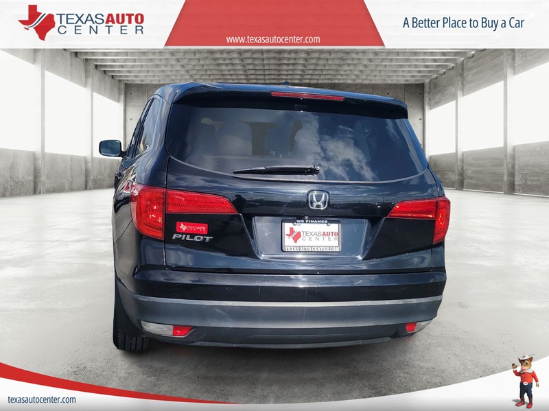 Honda Pilot Vehicle Full-screen Gallery Image 7