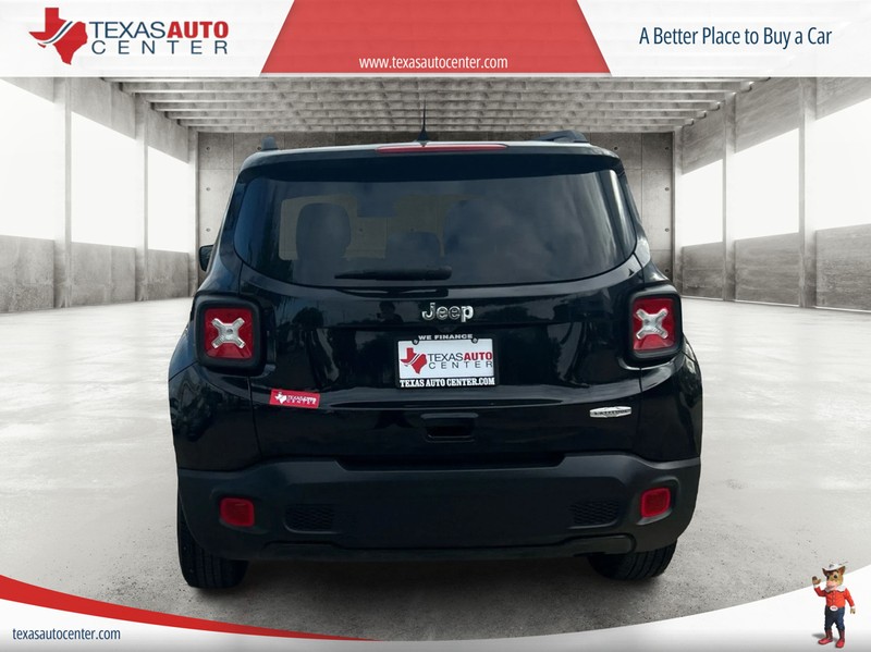 Jeep Renegade Vehicle Full-screen Gallery Image 6