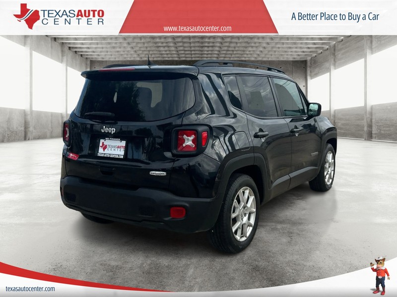 Jeep Renegade Vehicle Full-screen Gallery Image 7