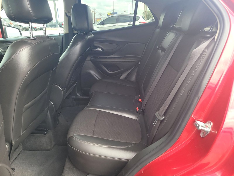 Buick Encore Vehicle Full-screen Gallery Image 10