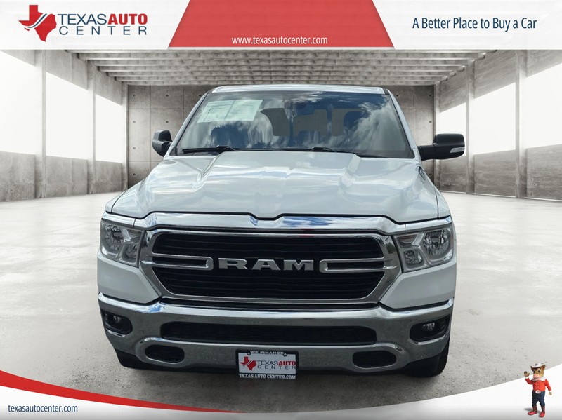 Ram 1500 Vehicle Full-screen Gallery Image 3