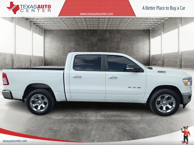 Ram 1500 Vehicle Full-screen Gallery Image 4