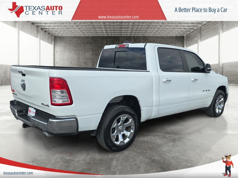 Ram 1500 Vehicle Full-screen Gallery Image 7