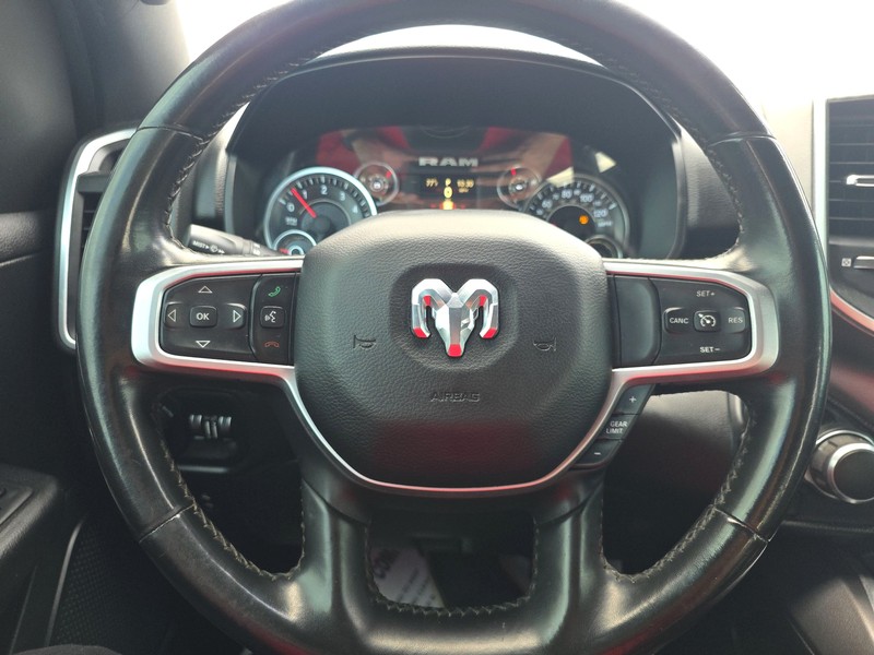 Ram 1500 Vehicle Full-screen Gallery Image 13