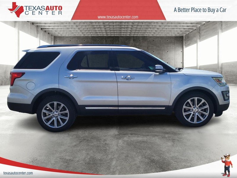 Ford Explorer Vehicle Full-screen Gallery Image 4
