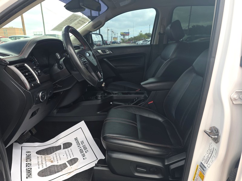 Ford Ranger Vehicle Full-screen Gallery Image 9