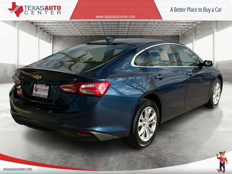 Chevrolet Malibu Vehicle Full-screen Gallery Image 6