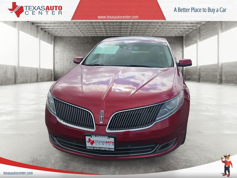 Lincoln MKS Vehicle Full-screen Gallery Image 3