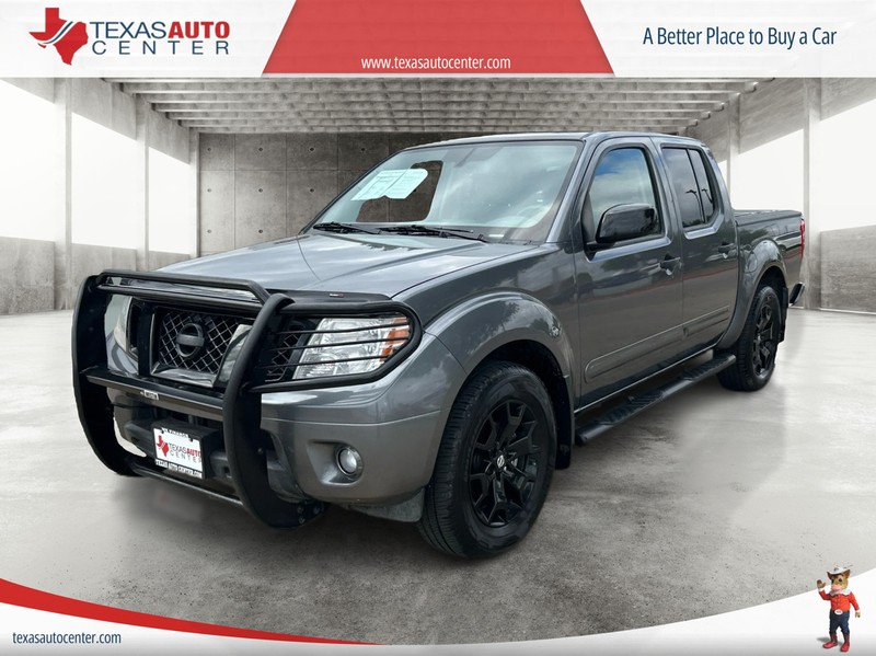 Nissan Frontier Vehicle Full-screen Gallery Image 2