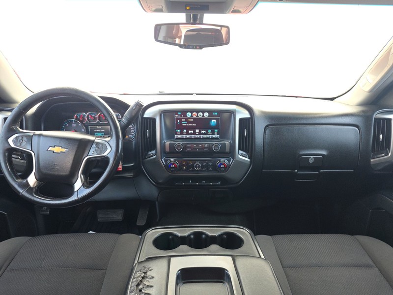 Chevrolet Silverado 1500 Vehicle Full-screen Gallery Image 15