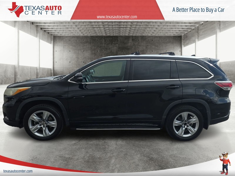 Toyota Highlander Vehicle Full-screen Gallery Image 5