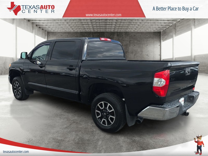 Toyota Tundra 4WD Vehicle Full-screen Gallery Image 8
