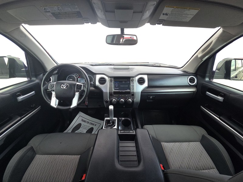 Toyota Tundra 4WD Vehicle Full-screen Gallery Image 14
