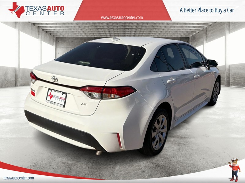 Toyota Corolla Vehicle Full-screen Gallery Image 7