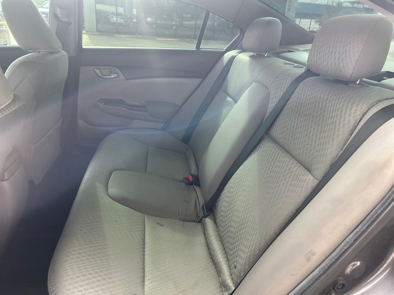 Honda Civic Sedan Vehicle Full-screen Gallery Image 10