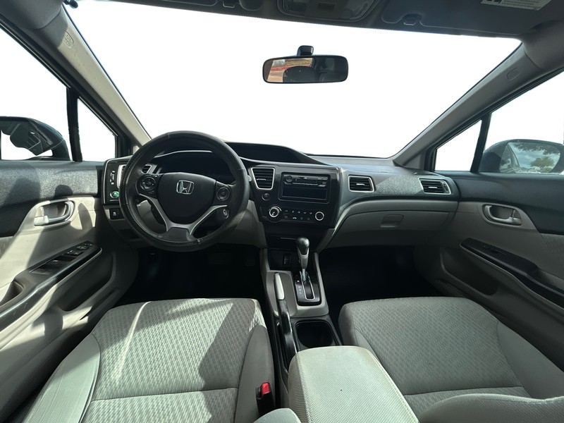 Honda Civic Sedan Vehicle Full-screen Gallery Image 15