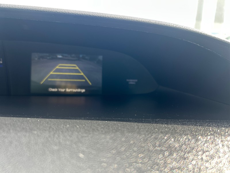 Honda Civic Sedan Vehicle Full-screen Gallery Image 17