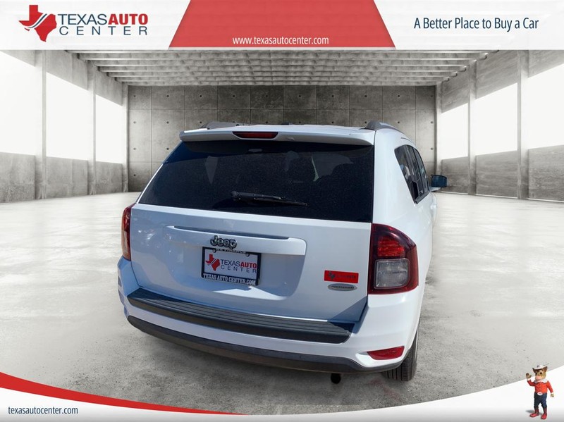 Jeep Compass Vehicle Full-screen Gallery Image 4