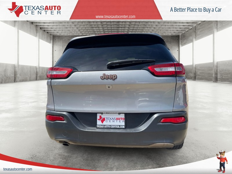 Jeep Cherokee Vehicle Full-screen Gallery Image 4