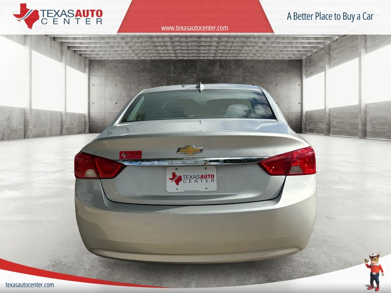 Chevrolet Impala Vehicle Full-screen Gallery Image 6