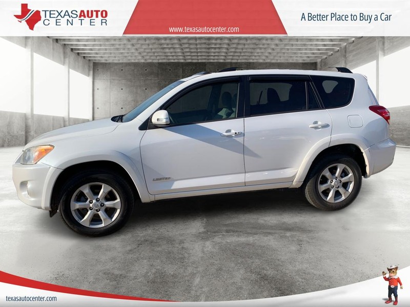 Toyota RAV4 Vehicle Full-screen Gallery Image 5