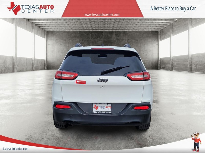 Jeep Cherokee Vehicle Full-screen Gallery Image 6