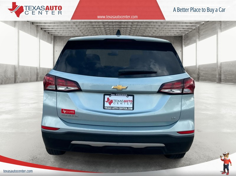 Chevrolet Equinox Vehicle Full-screen Gallery Image 6