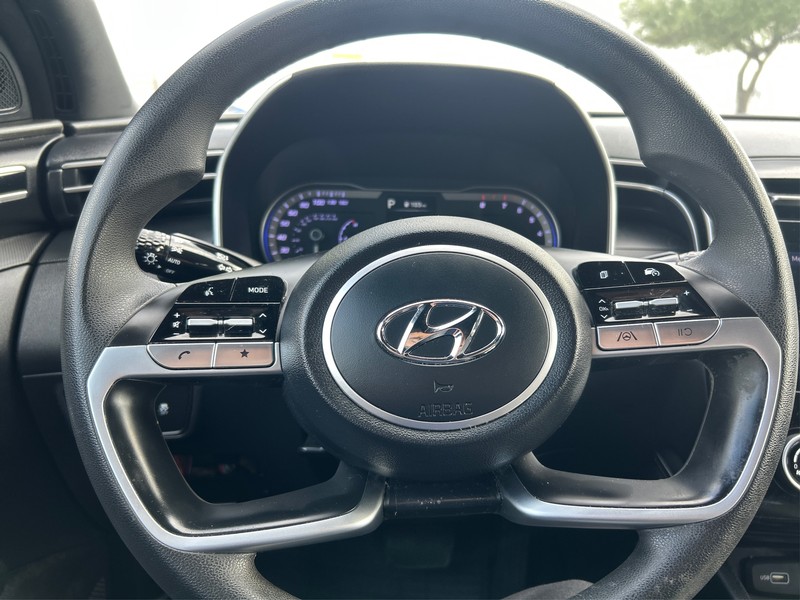 Hyundai Santa Cruz Vehicle Full-screen Gallery Image 13